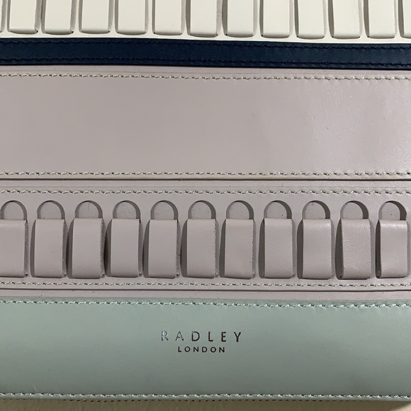 Radley London Crossbody Bag - Picture 4 of 8